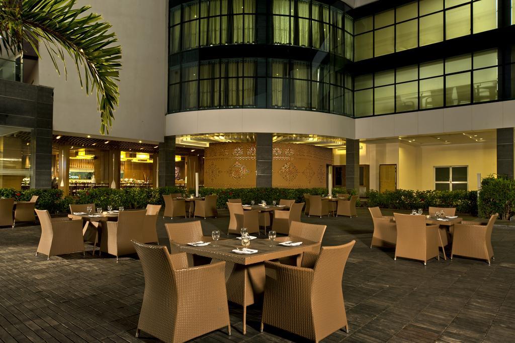 Radisson Resort & Spa Kandla Gāndhīdhām Exteriér fotografie