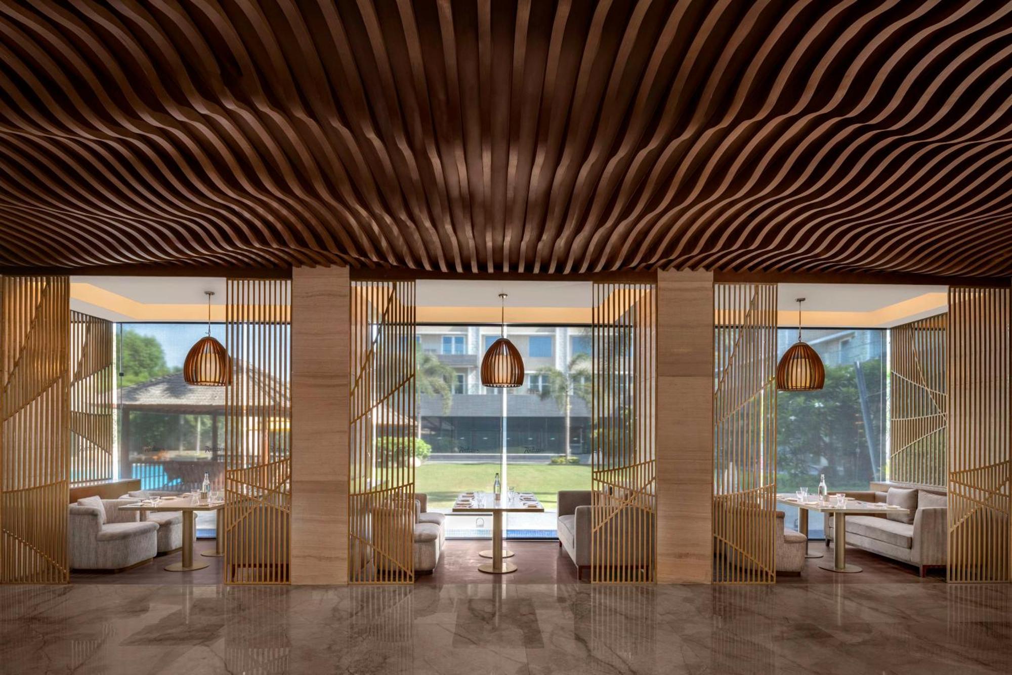 Radisson Resort & Spa Kandla Gāndhīdhām Exteriér fotografie
