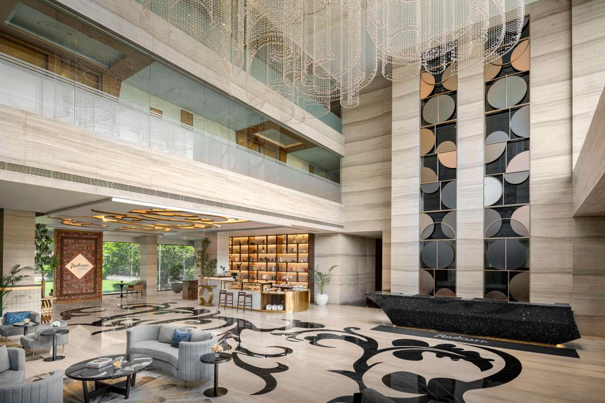 Radisson Resort & Spa Kandla Gāndhīdhām Exteriér fotografie